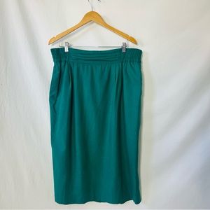 NWT Vintage 100% Silk Emerald Green Midi Pencil Skirt